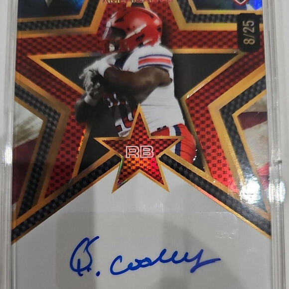 Other - Quinton Cooley Signed Football Trading Card 8/25